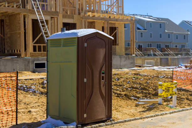 Portable Toilet Options We Offer in Lordstown, OH
