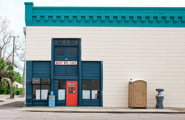 Best Portable restroom trailer rental  in Lordstown, OH
