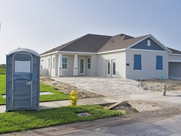 Best Portable restroom trailer rental  in Lordstown, OH